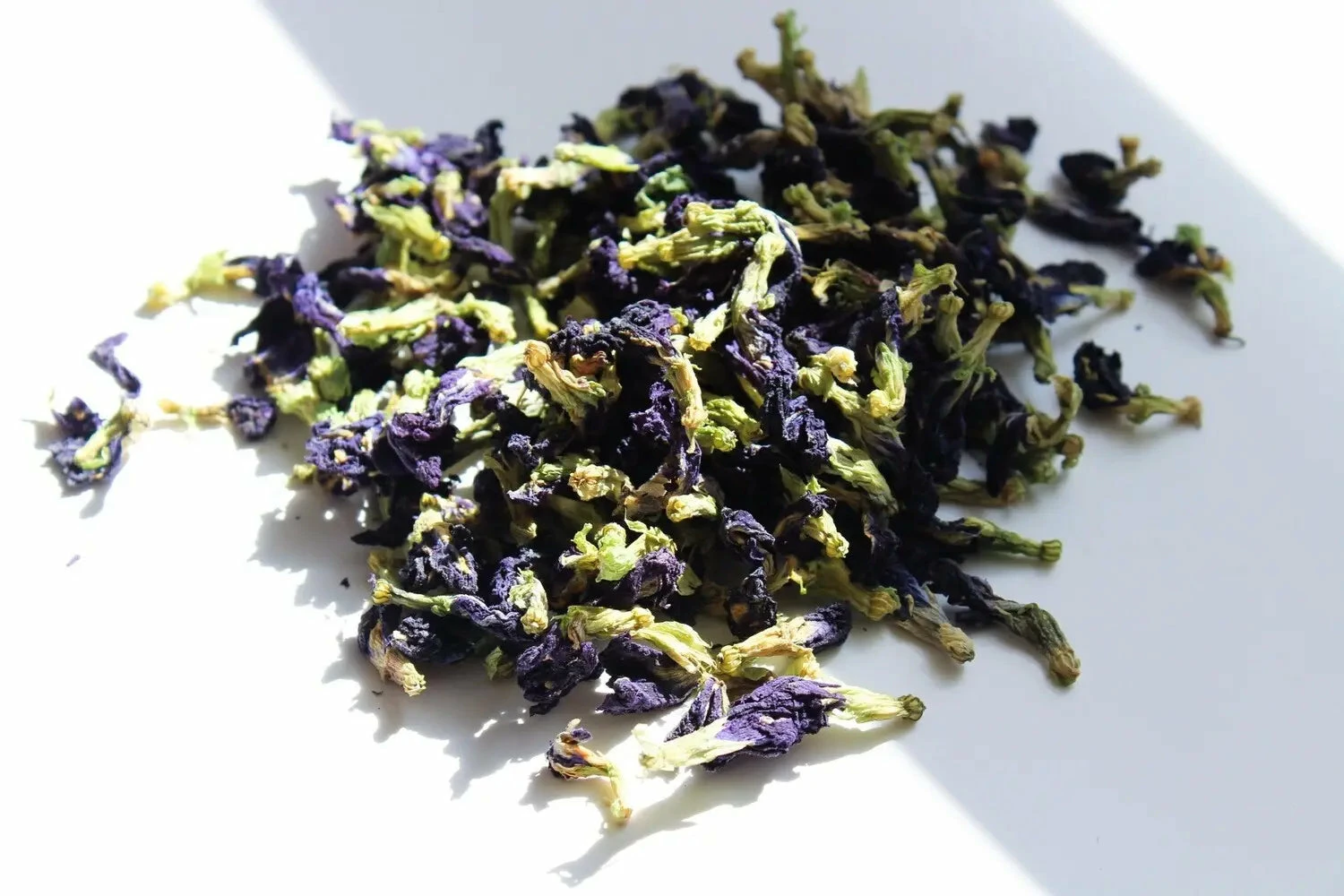 Butterfly Pea Flower Loose Leaf Tea 4 Butterfly Pea Flower Loose Leaf Tea - Image 4