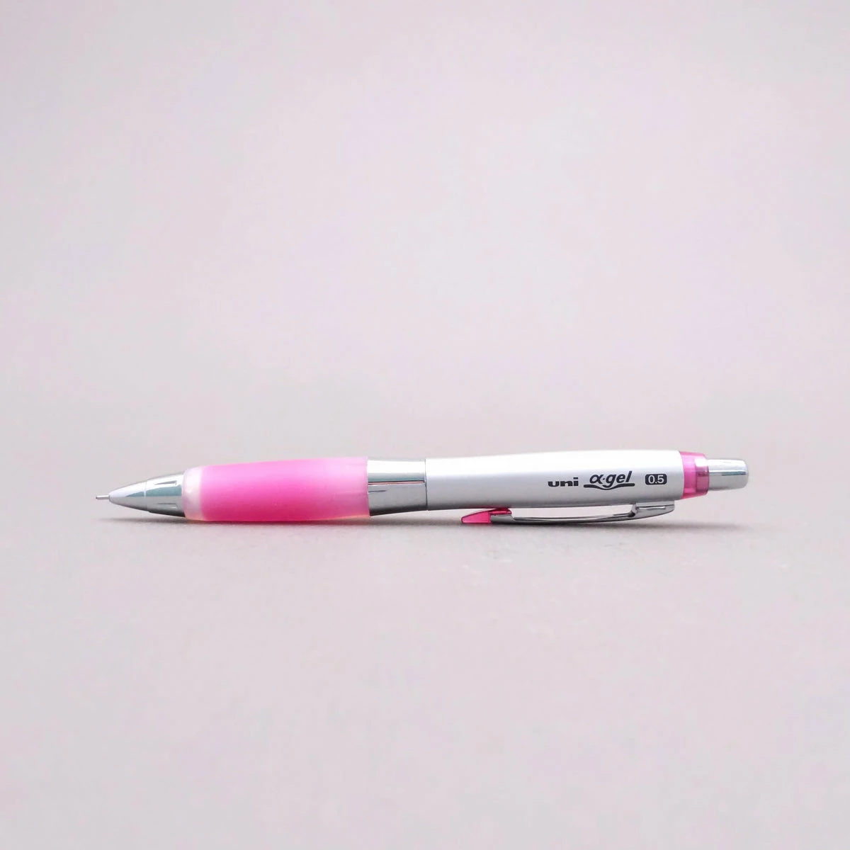 Uni Alpha Gel Shaker | Mechanical Pencil 5 Uni Alpha Gel Shaker | Mechanical Pencil - Image 5