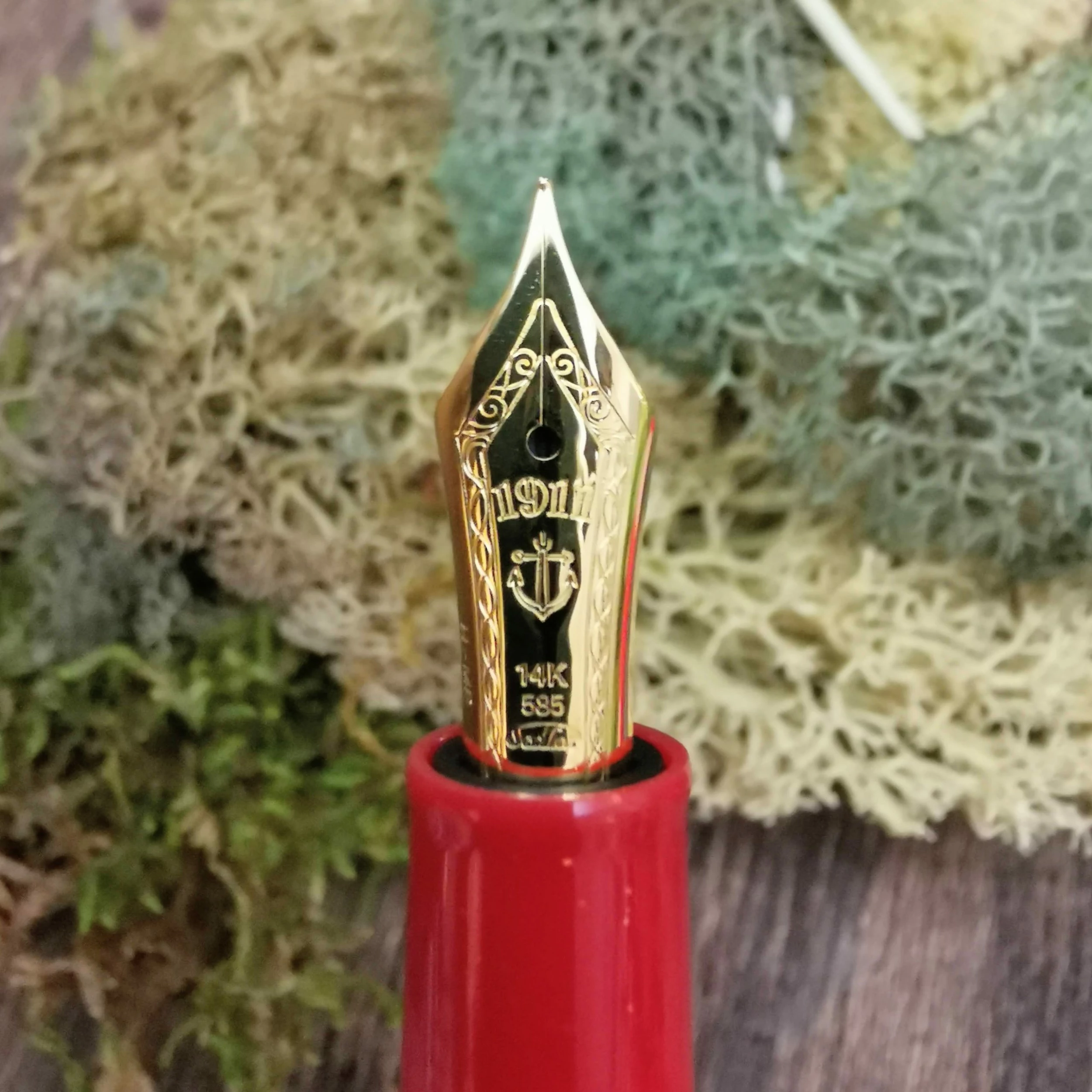 Pro Gear Slim Fountain Pen | Fairy Tale | Princess Kaguya | Limited Edition 5 Pro Gear Slim Fountain Pen | Fairy Tale | Princess Kaguya | Limited Edition - Image 5