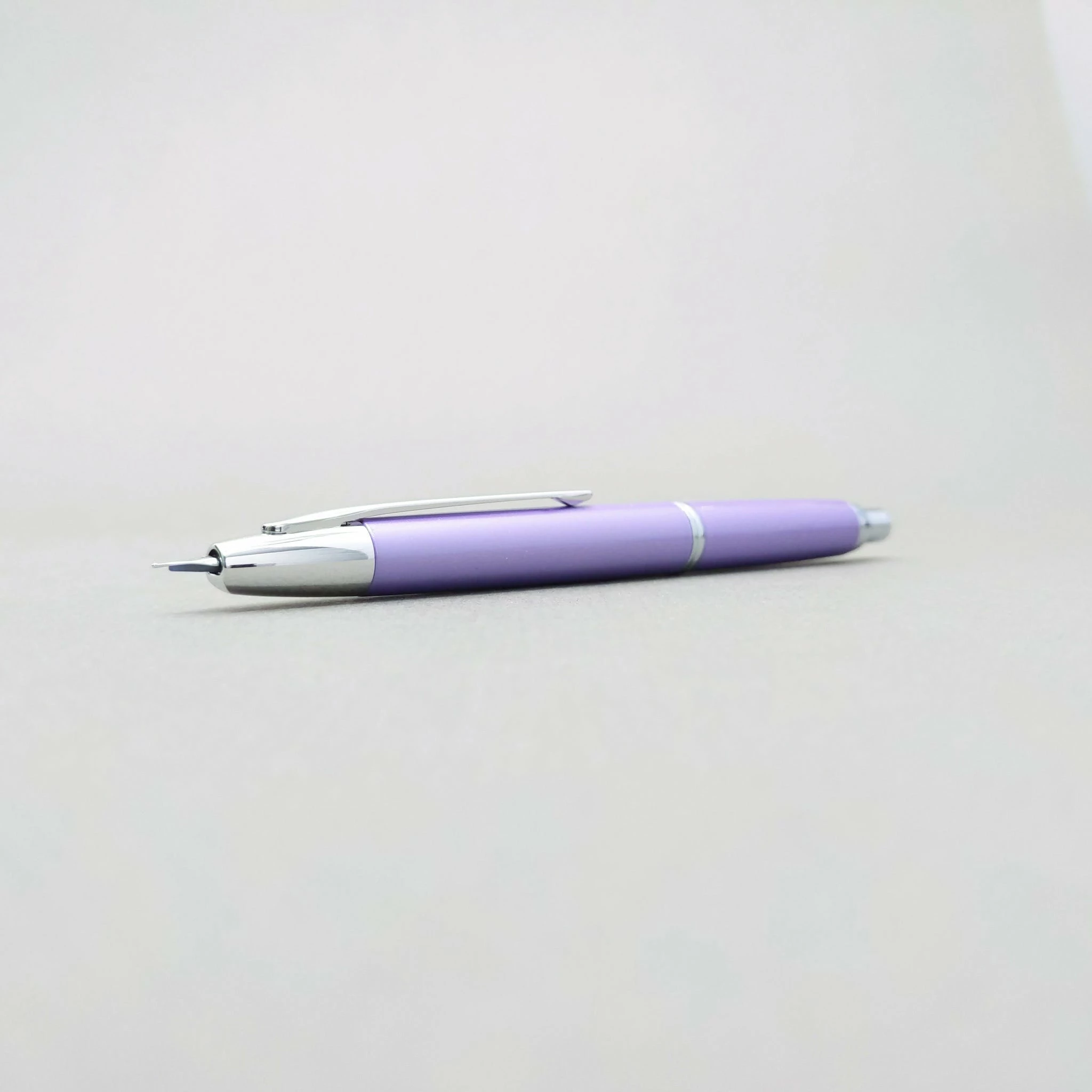 Pilot Vanishing Point Decimo Fountain Pen | Purple | Fine Nib 2 Pilot Vanishing Point Decimo Fountain Pen | Purple | Fine Nib - Image 2