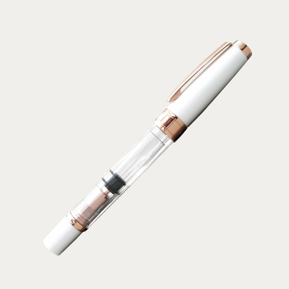 Diamond 580 Fountain Pen | White Rose Gold II 1 Diamond 580 Fountain Pen | White Rose Gold II