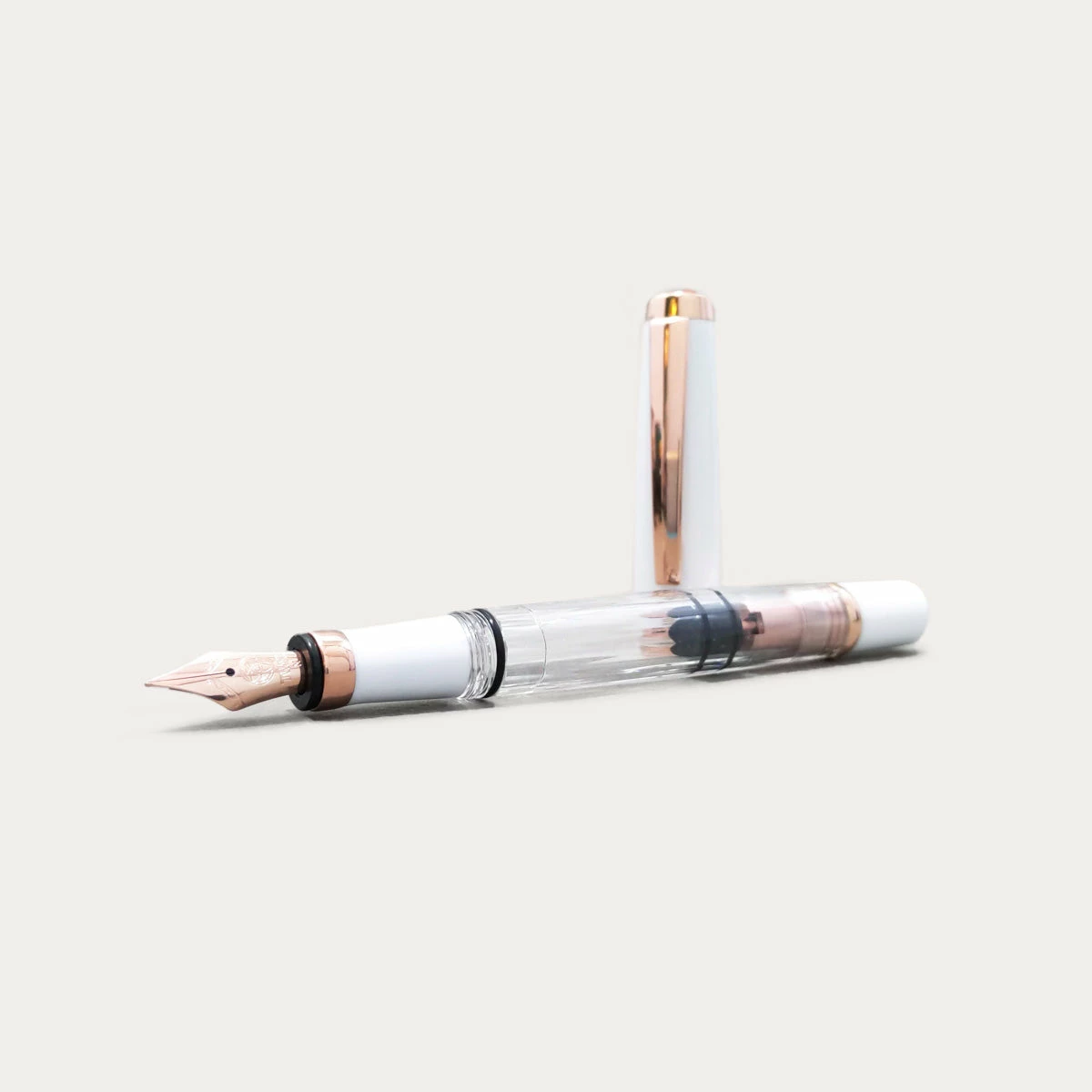 Diamond 580 Fountain Pen | White Rose Gold II 2 Diamond 580 Fountain Pen | White Rose Gold II - Image 2
