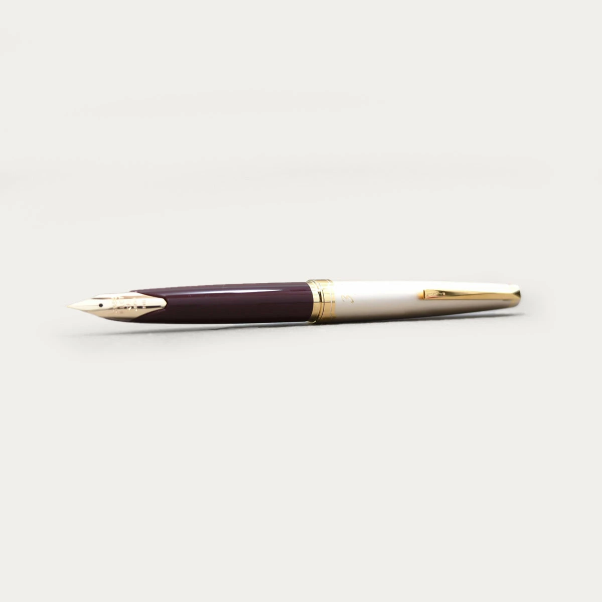 Pilot E95s Fountain Pen | Burgundy Ivory 2 Pilot E95s Fountain Pen | Burgundy Ivory - Image 2