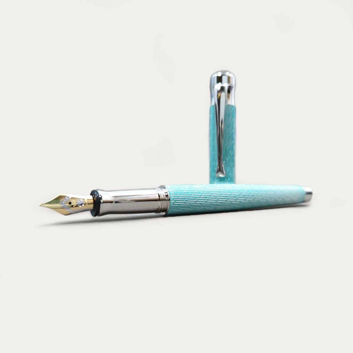 Tango Imagination Sterling Silver Fountain Pen | 18k Gold Nib | Brilliant Aquamarine 2 Tango Imagination Sterling Silver Fountain Pen | 18k Gold Nib | Brilliant Aquamarine - Image 2
